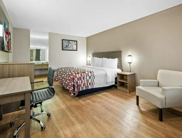 Red Roof Inn College Station hotel detail image 1