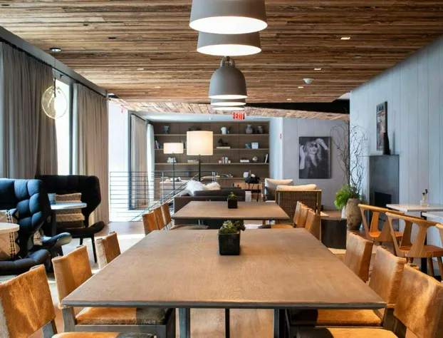 The Lloyd Stamford, Tapestry Collection by Hilton hotel detail image 3