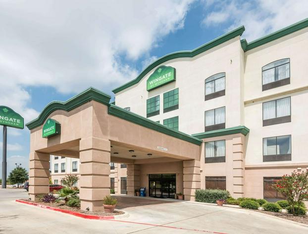 Wingate by Wyndham New Braunfels hotel detail image 2