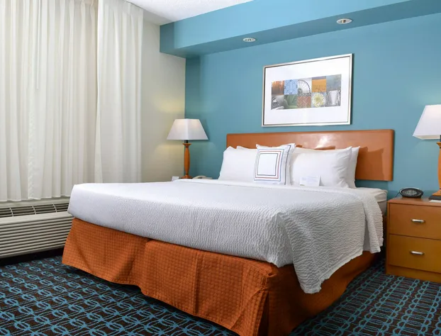 Fairfield Inn & Suites Marriott Effingham hotel detail image 2