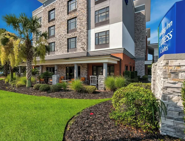 Holiday Inn Express & Suites Lexington by IHG hotel detail image 3