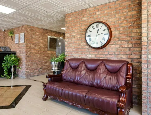 Rodeway Inn Branson, Brick House hotel detail image 4