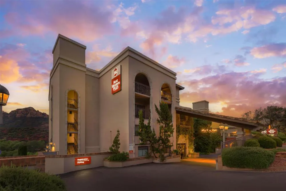 Best Western Plus Arroyo Roble Hotel & Creekside Villas hotel hero