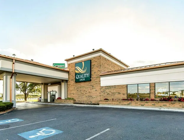 Quality Inn Chillicothe hotel detail image 1