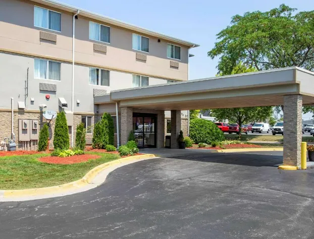 Comfort Inn Rockford near Casino District hotel detail image 1