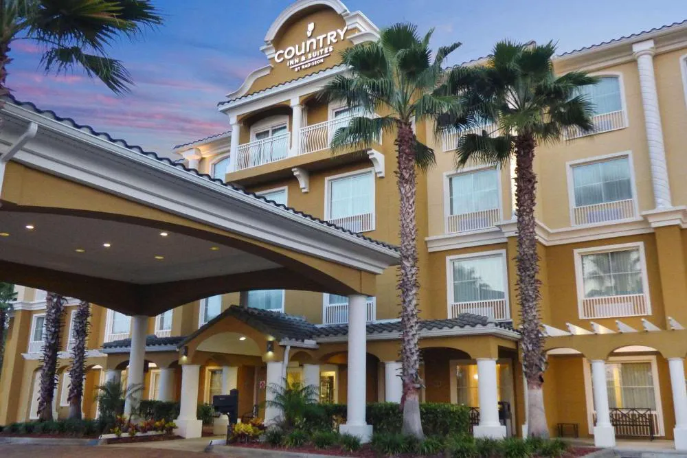 Country Inn & Suites by Radisson, Port Orange-Daytona, FL hotel hero