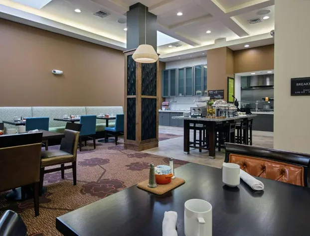 Hilton Garden Inn Lincoln Downtown/Haymarket hotel detail image 4