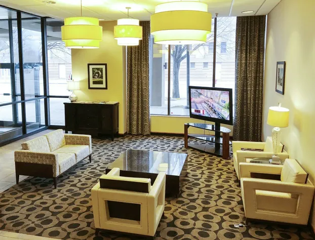 Radisson Hotel Bismarck hotel detail image 1