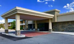 Comfort Inn Somerset hotel detail image 1