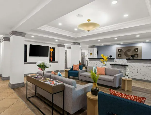 Comfort Suites Vero Beach I-95 hotel detail image 3