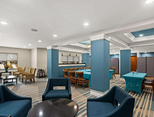 Comfort Suites Vero Beach I-95 hotel detail image 4