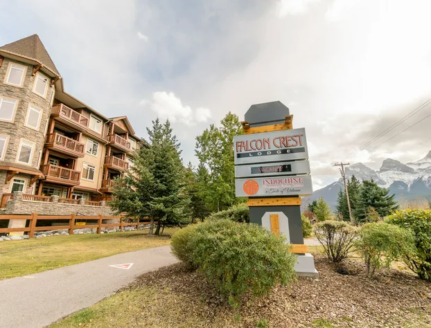 Falcon Crest Lodge by CLIQUE hotel detail image 4