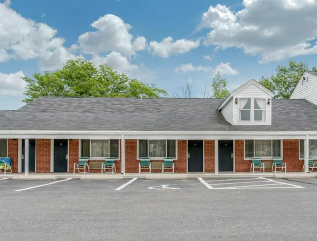 Coachman Inn hotel detail image 2