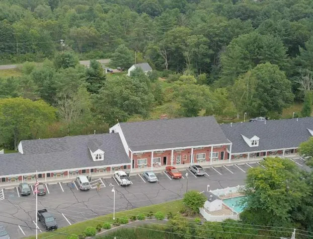 Coachman Inn hotel detail image 3