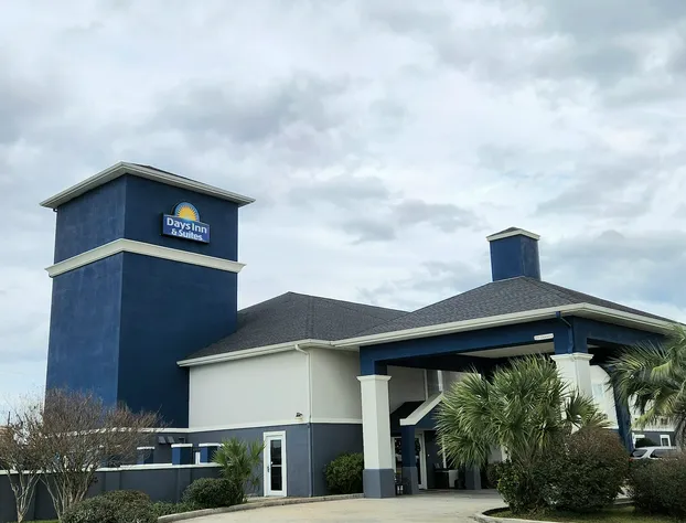 Days Inn & Suites by Wyndham Thibodaux hotel detail image 2