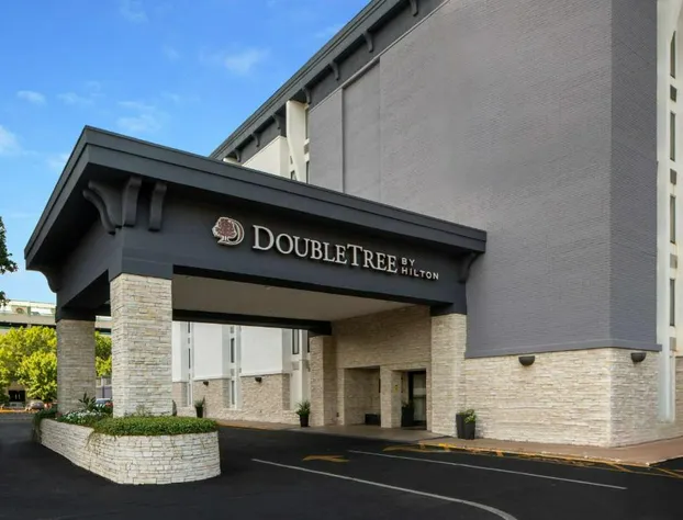 Doubletree by Hilton Hotel Montgomery Downtown hotel detail image 1