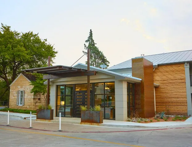 Fredericksburg Inn & Suites hotel detail image 3