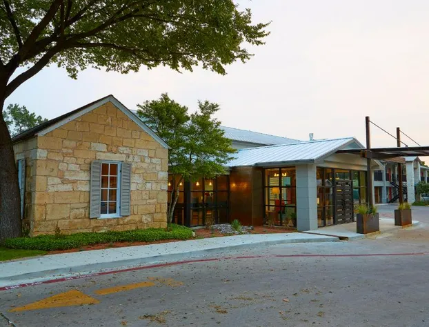 Fredericksburg Inn & Suites hotel detail image 4