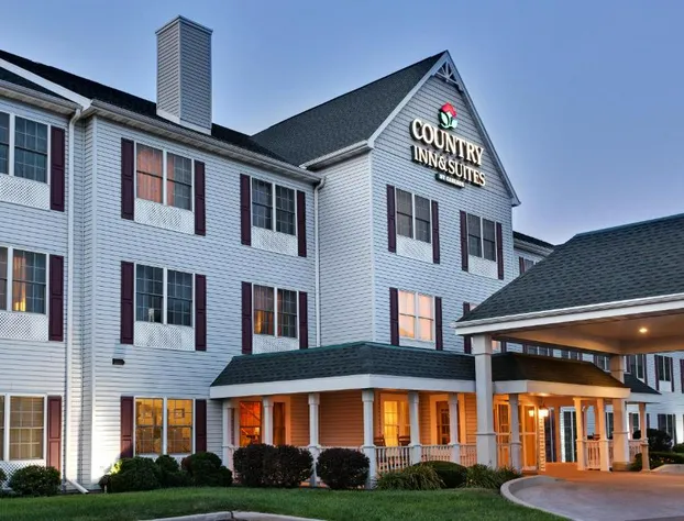 Country Inn & Suites by Radisson, Rock Falls, IL hotel detail image 1
