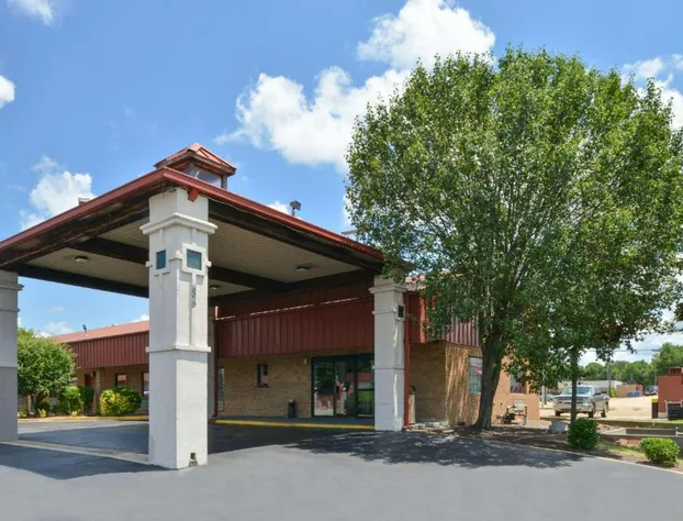 Americas Best Value Inn Batesville hotel detail image 4