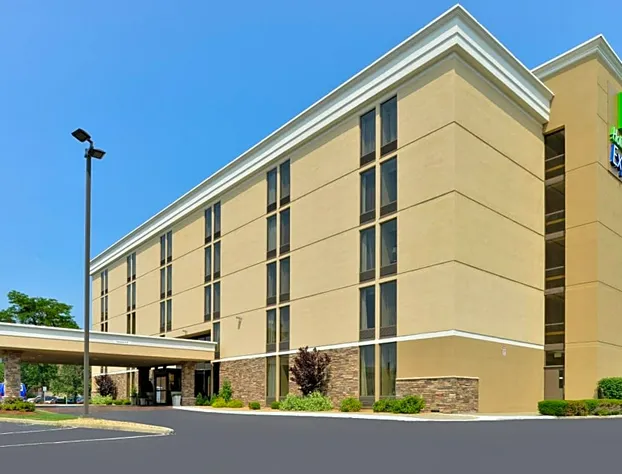 Holiday Inn Express Worcester, an IHG Hotel hotel detail image 1