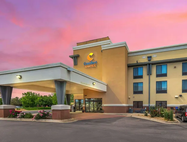 Comfort Suites Longmont hotel detail image 3