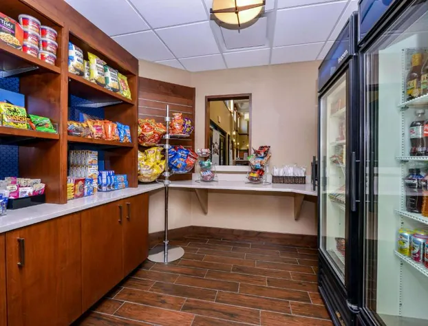 Hampton Inn & Suites Boulder-North hotel detail image 3