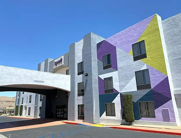 Spark by Hilton Yucca Valley Joshua Tree hotel detail image 3