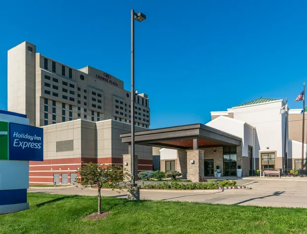Holiday Inn Express Springfield by IHG hotel detail image 1