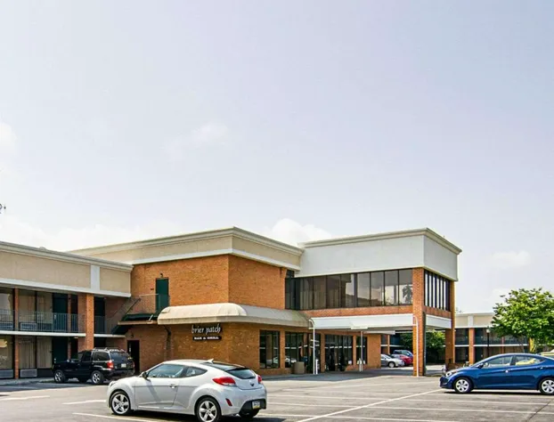 Quality Inn Lewisburg hotel detail image 2