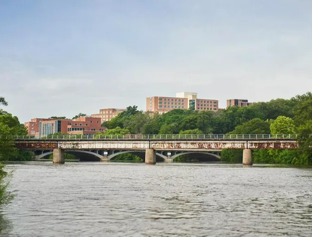 Graduate by Hilton Iowa City hotel detail image 2