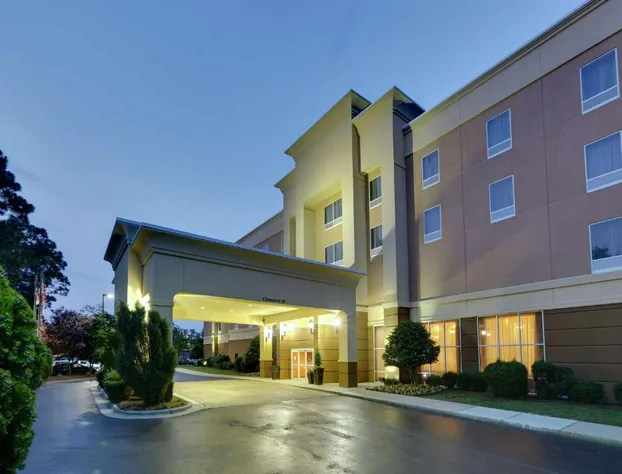 Hampton Inn & Suites Southern Pines-Pinehurst hotel detail image 2