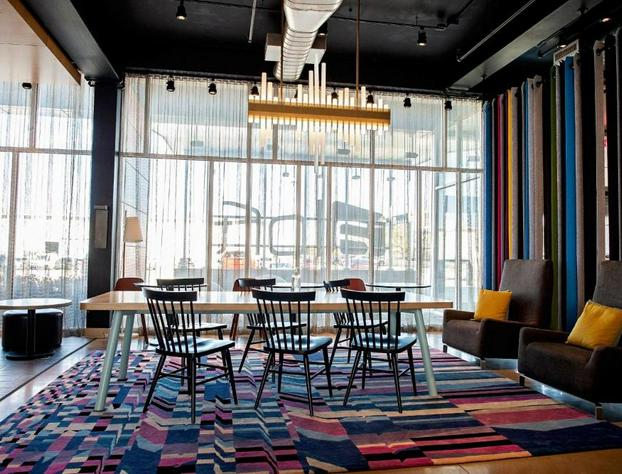 Aloft Tulsa hotel detail image 2