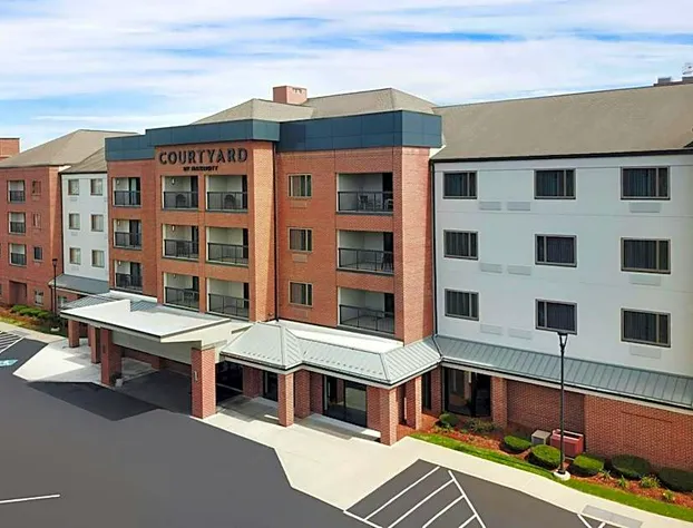 Courtyard by Marriott Worcester hotel detail image 4