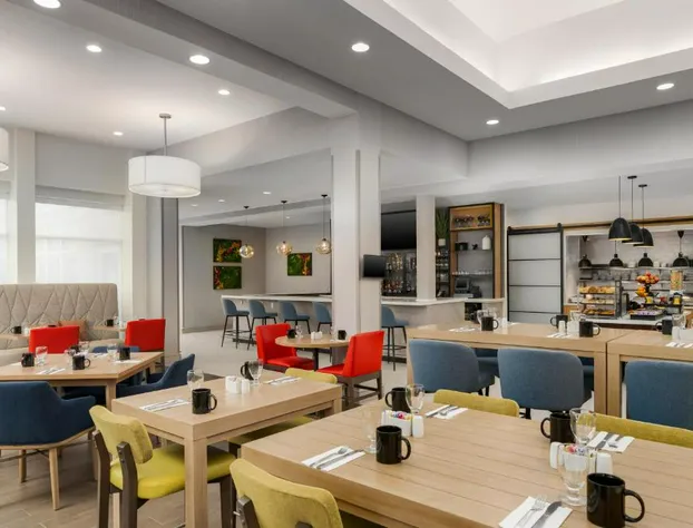 Hilton Garden Inn Dover hotel detail image 1