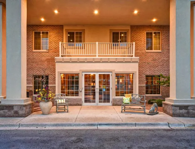 GrandStay Hotel & Suites hotel detail image 1