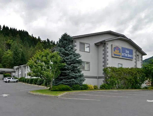 Best Western Inn At The Rogue hotel detail image 1