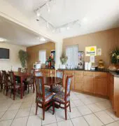 Days Inn by Wyndham Bowling Green hotel detail image 3