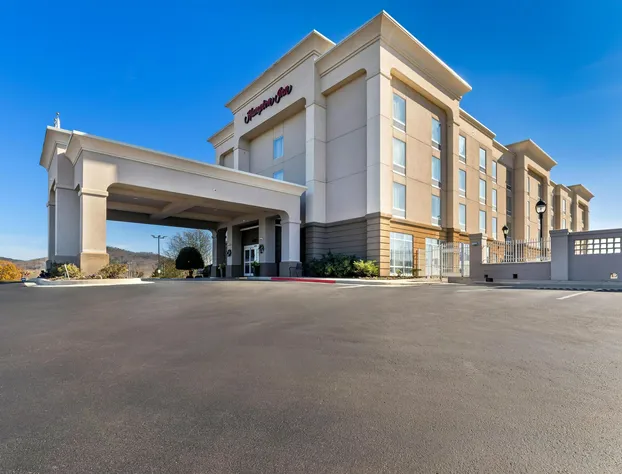 Hampton Inn Guntersville hotel detail image 1