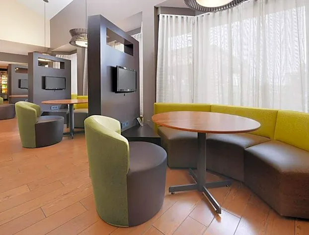 Courtyard by Marriott Boulder hotel detail image 3