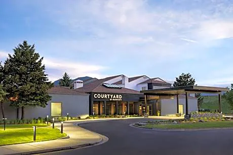 Courtyard by Marriott Boulder hotel hero