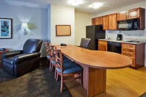 Candlewood Suites Macon by IHG hotel detail image 2