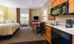 Candlewood Suites Macon by IHG hotel detail image 4