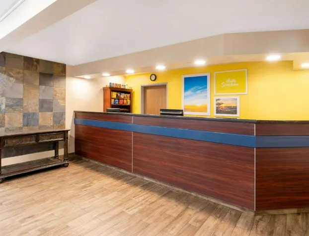 Days Inn & Suites by Wyndham Greeley hotel detail image 2