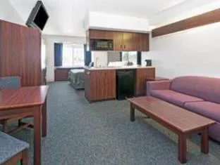 Days Inn & Suites by Wyndham Greeley hotel detail image 4