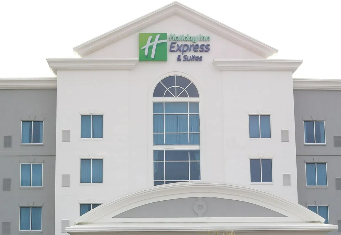 Holiday Inn Express & Suites Columbia-Fort Jackson by IHG hotel hero