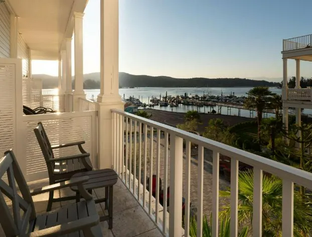 Prestige Oceanfront Resort, WorldHotels Luxury hotel detail image 2