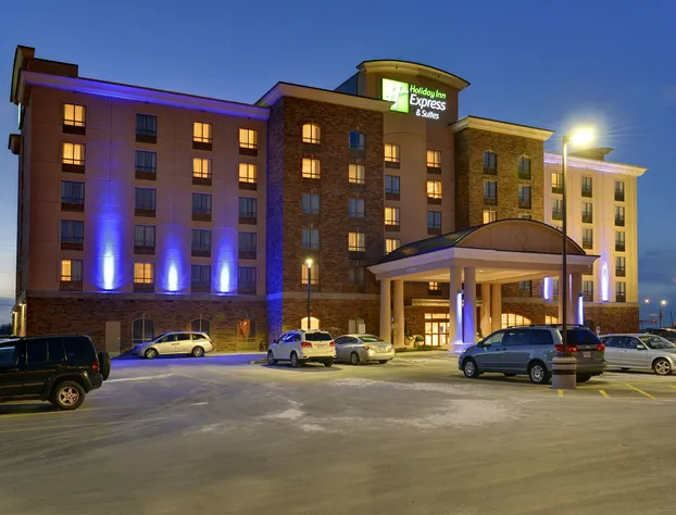 Holiday Inn Express Hotel & Suites Waterloo - St Jacobs by IHG hotel detail image 1