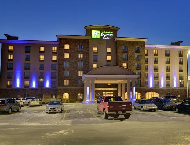 Holiday Inn Express Hotel & Suites Waterloo - St Jacobs by IHG hotel detail image 2