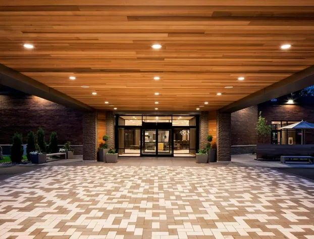 Delta Hotels by Marriott Minneapolis Northeast hotel detail image 4